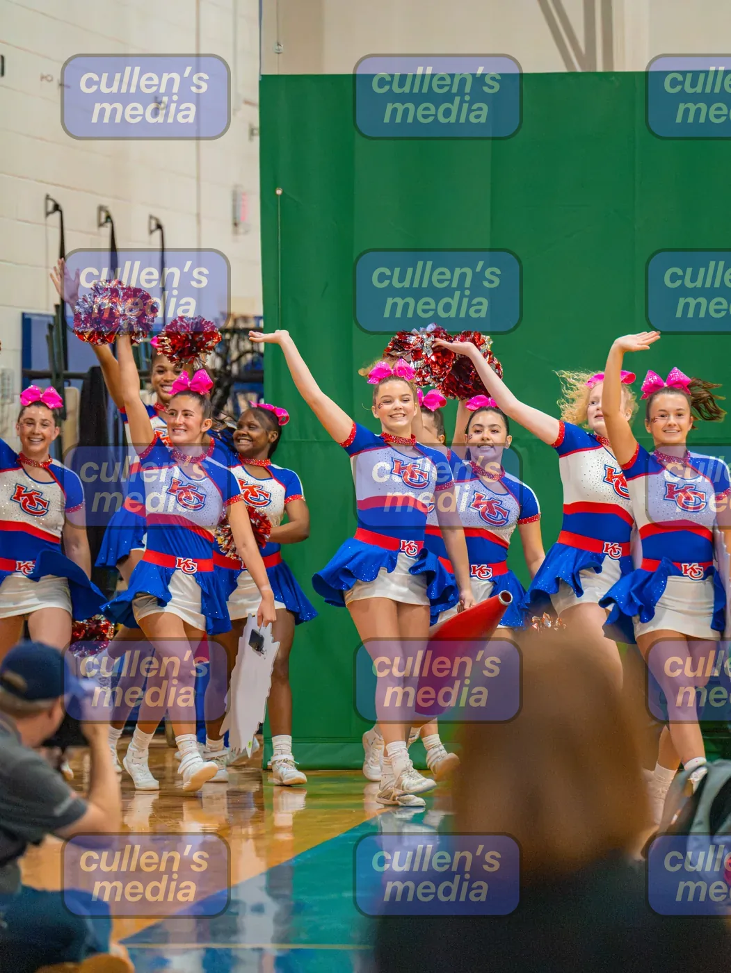 Beach District Cheer Comp photo 2