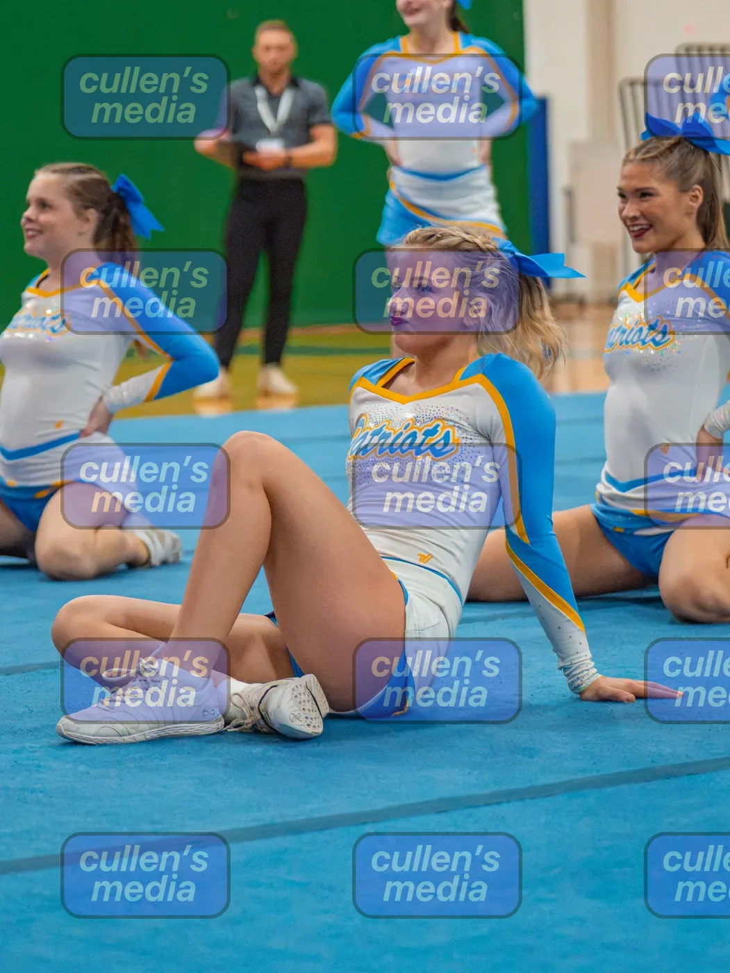 Beach District Cheer Comp photo 30