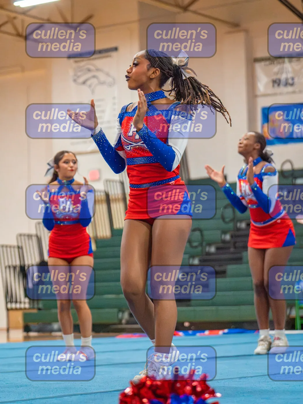 Beach District Cheer Comp photo 16