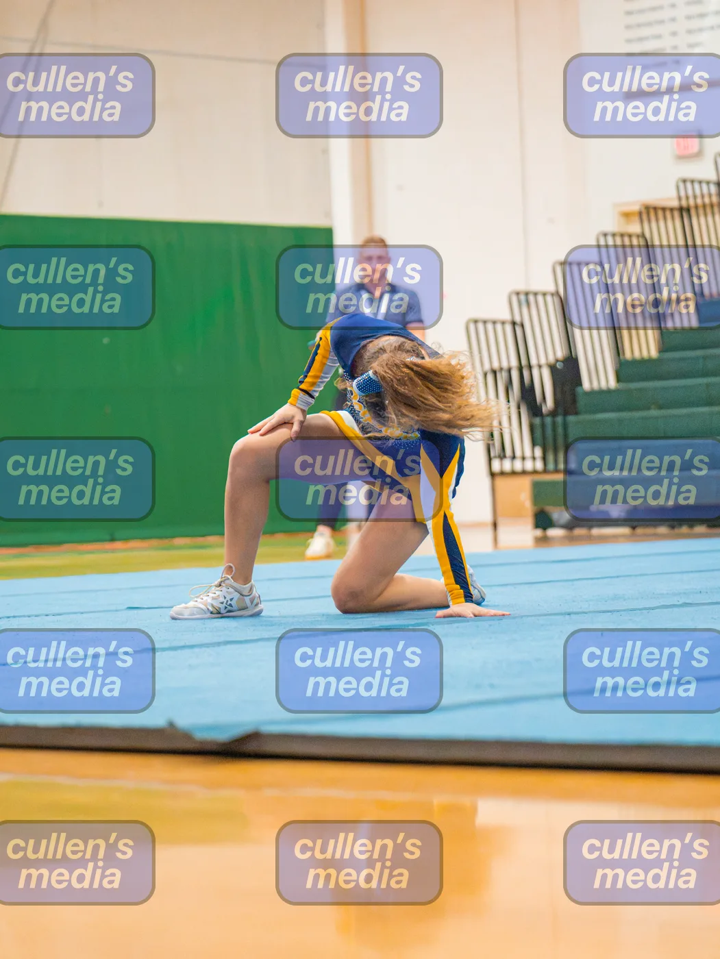Beach District Cheer Comp photo 28