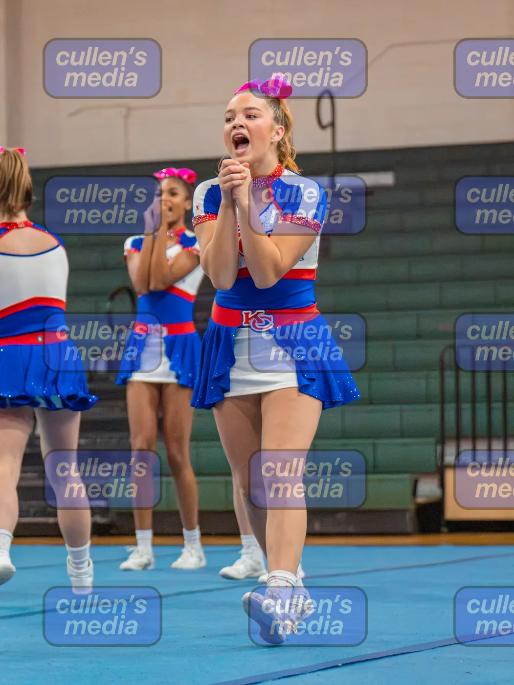 Beach District Cheer Comp photo 8