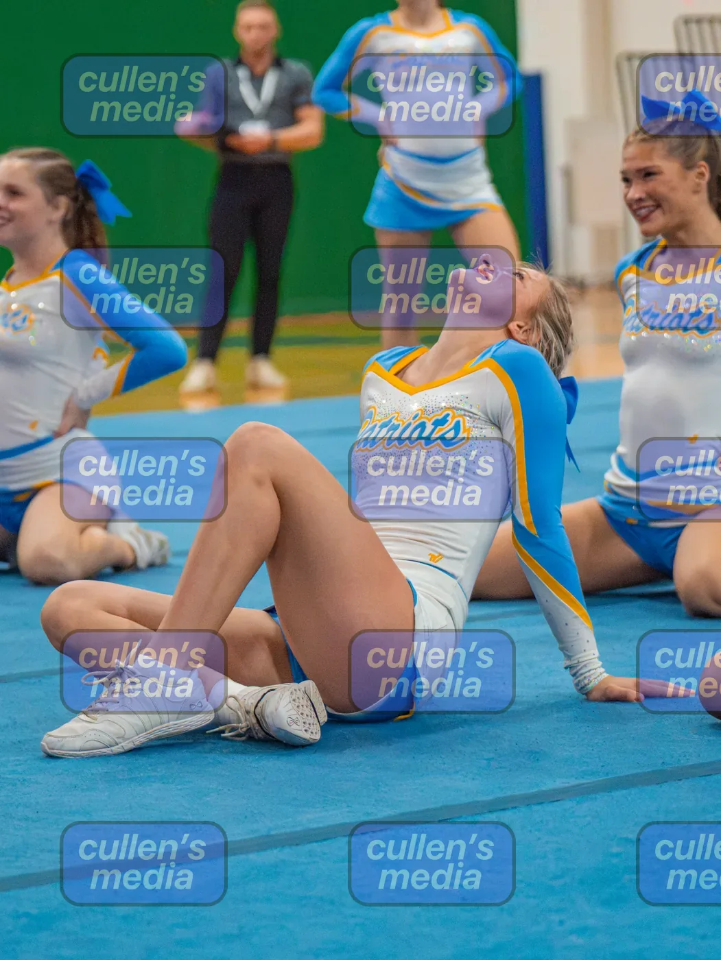 Beach District Cheer Comp photo 29