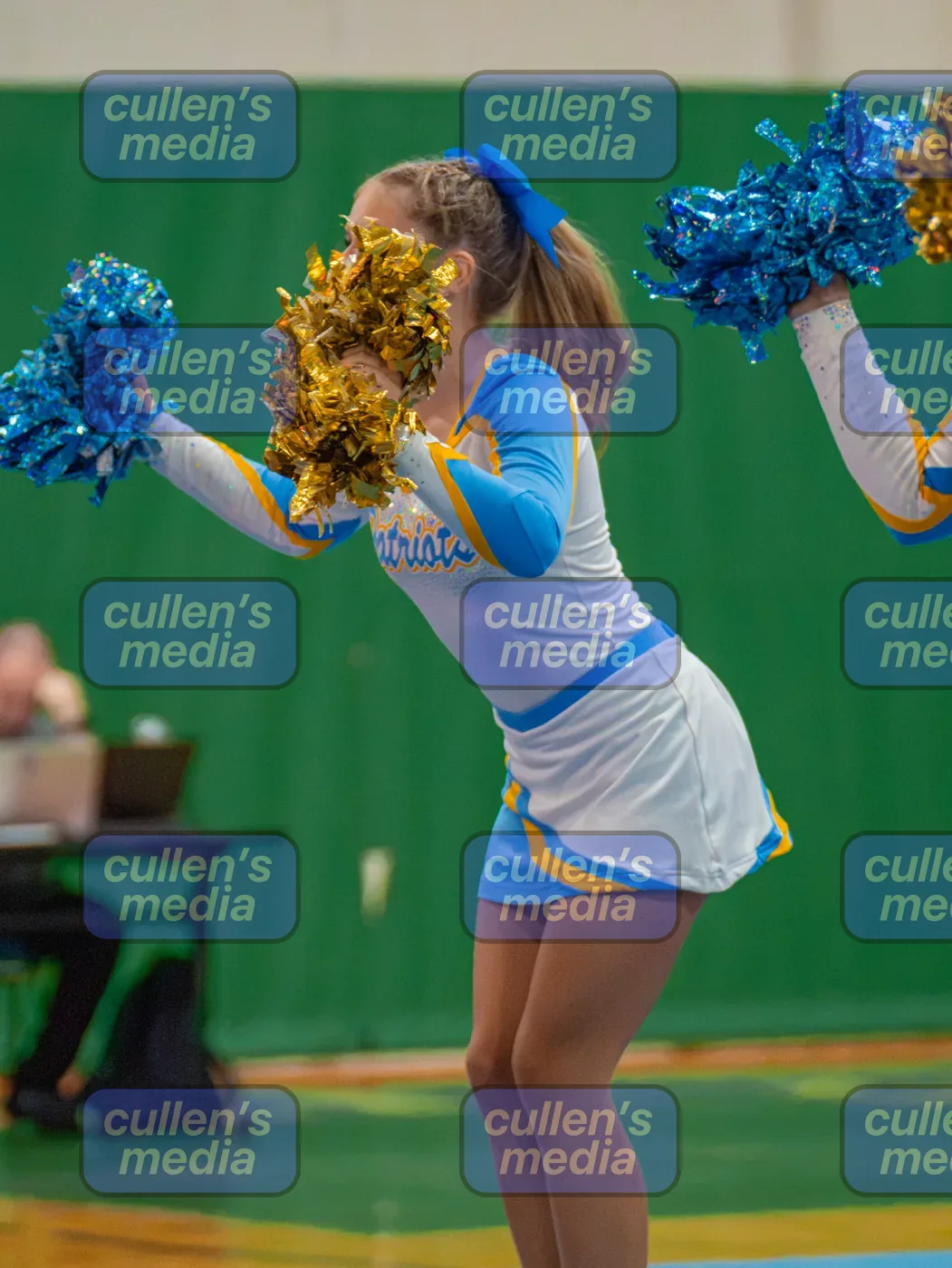 Beach District Cheer Comp photo 5