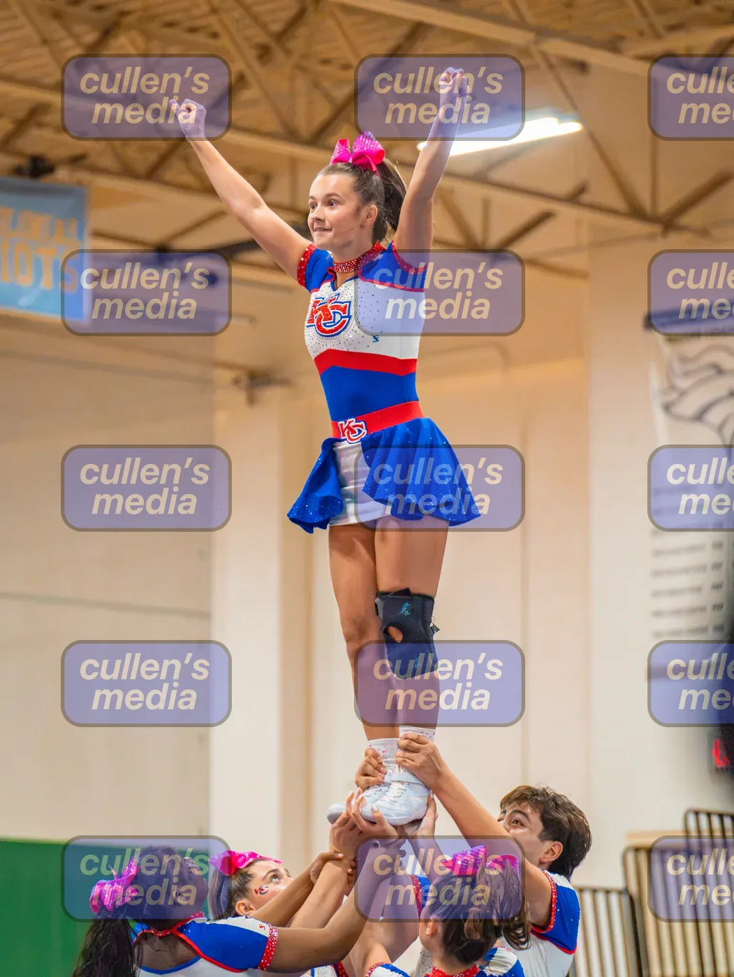 Beach District Cheer Comp photo 16