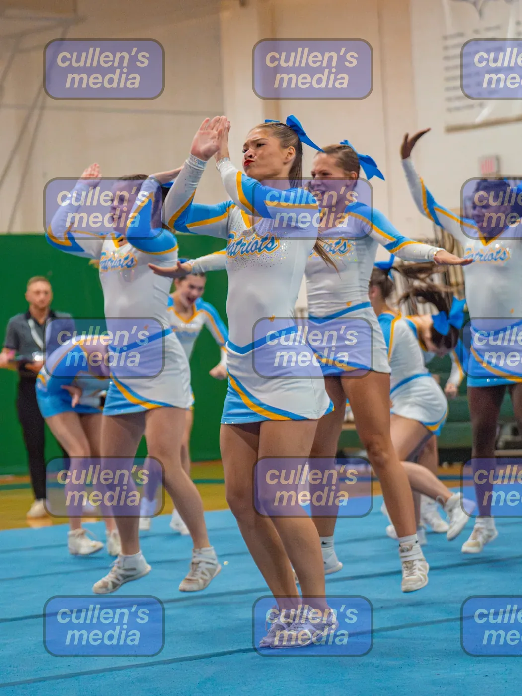 Beach District Cheer Comp photo 26