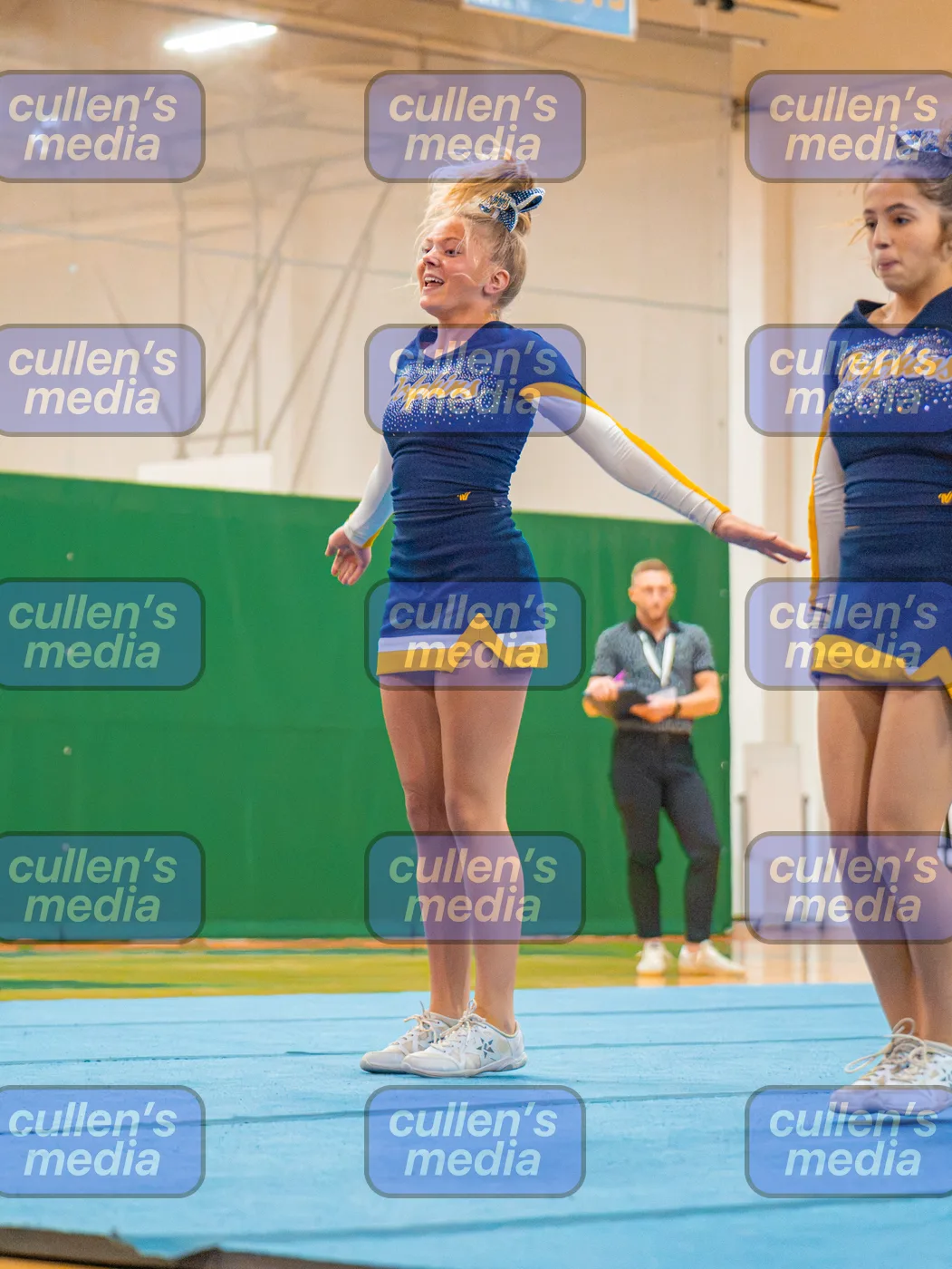 Beach District Cheer Comp photo 15