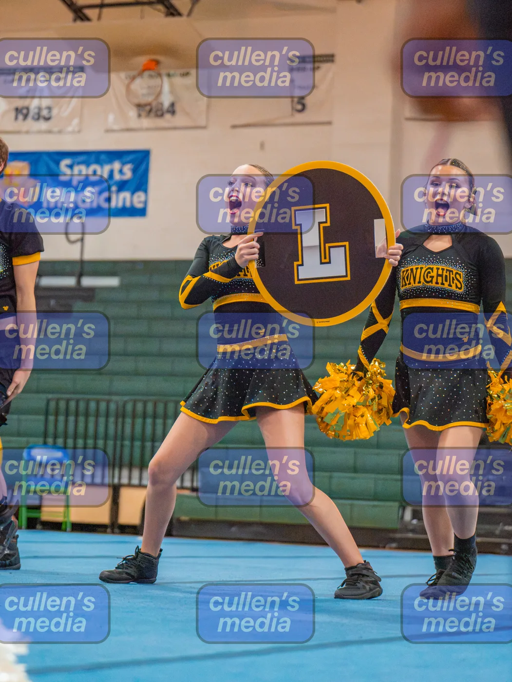 Beach District Cheer Comp photo 6