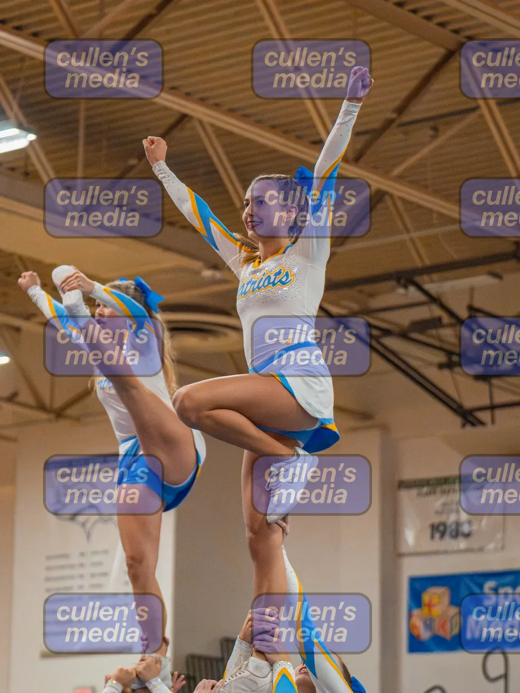 Beach District Cheer Comp photo 12
