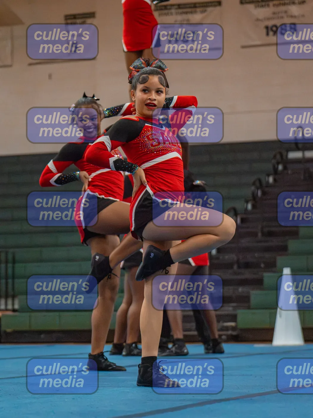 Beach District Cheer Comp photo 20