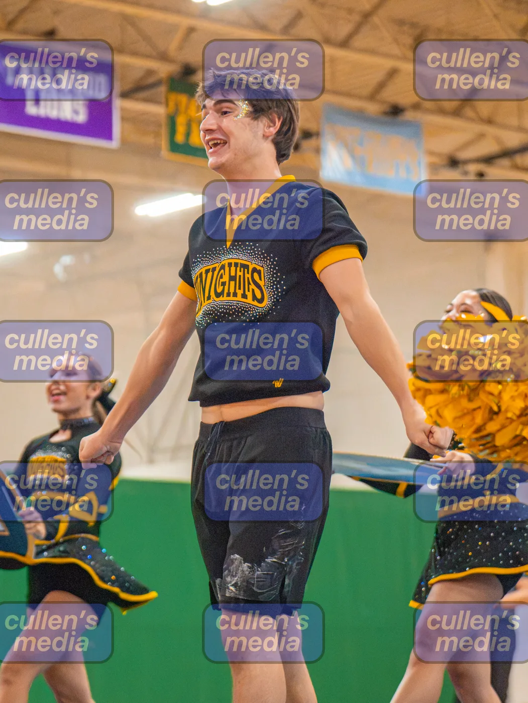 Beach District Cheer Comp photo 9