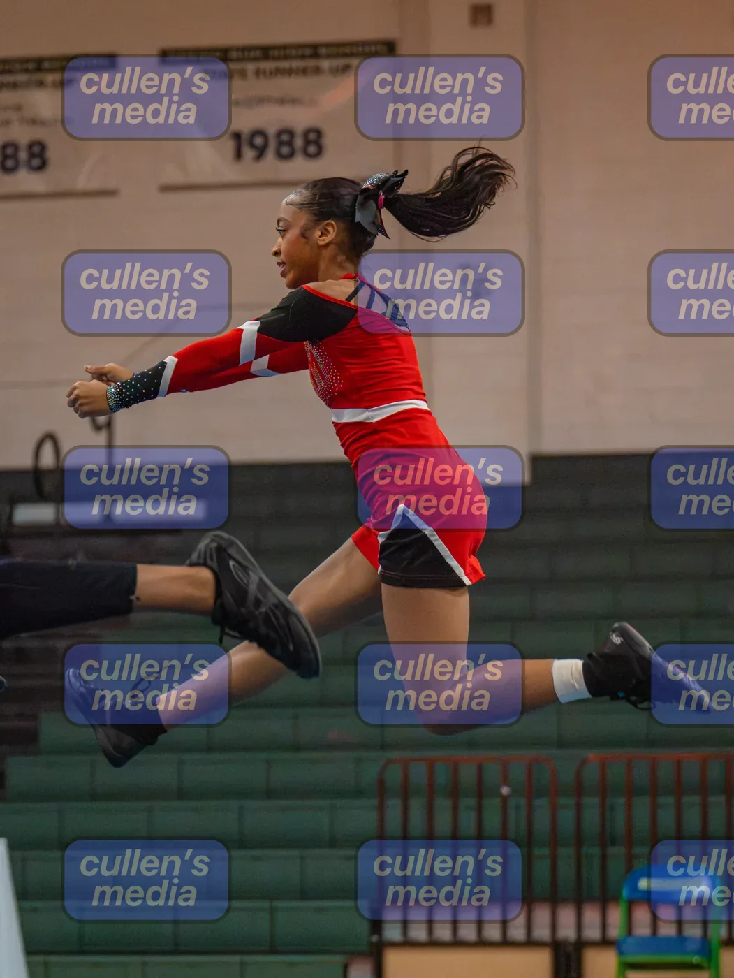 Beach District Cheer Comp photo 22