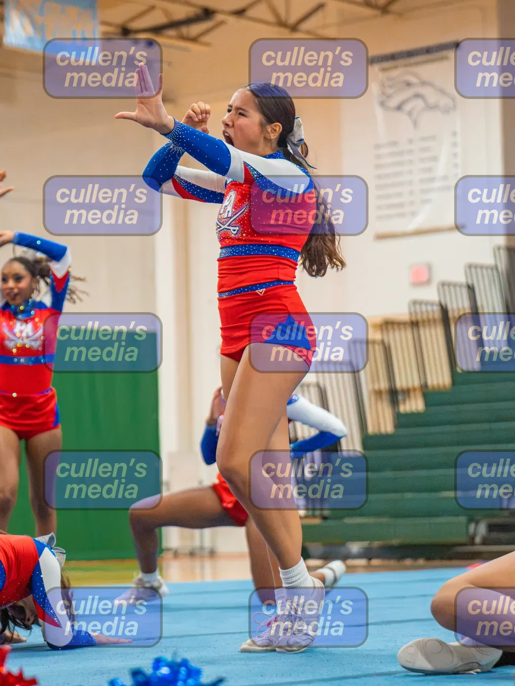 Beach District Cheer Comp photo 44