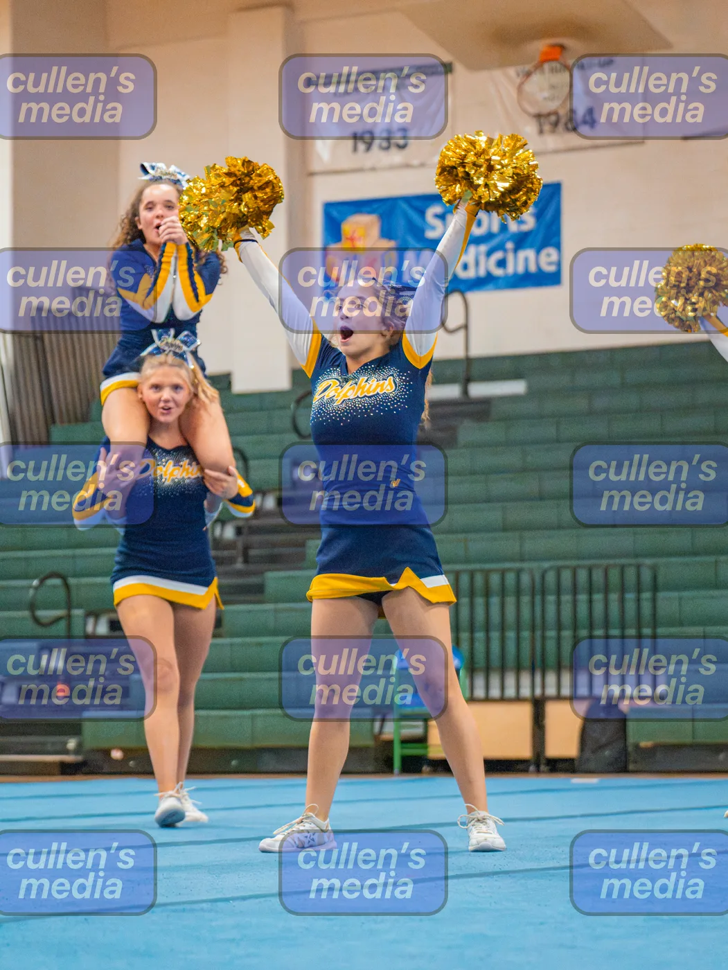 Beach District Cheer Comp photo 7