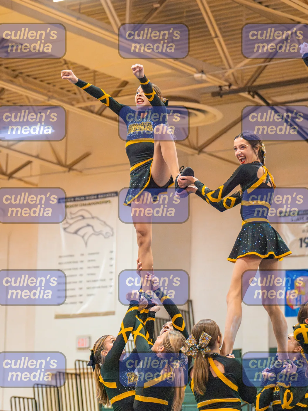 Beach District Cheer Comp photo 35