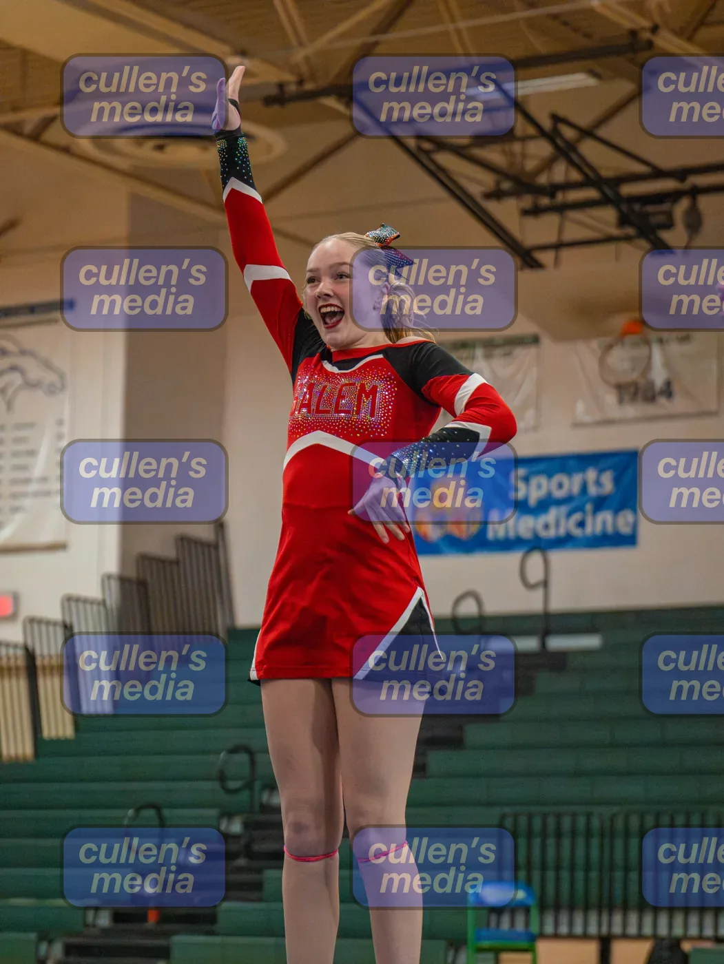 Beach District Cheer Comp photo 27