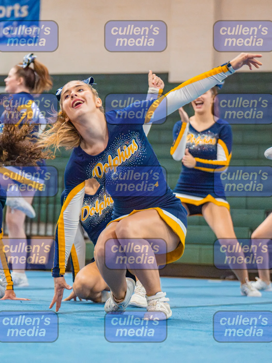 Beach District Cheer Comp photo 26