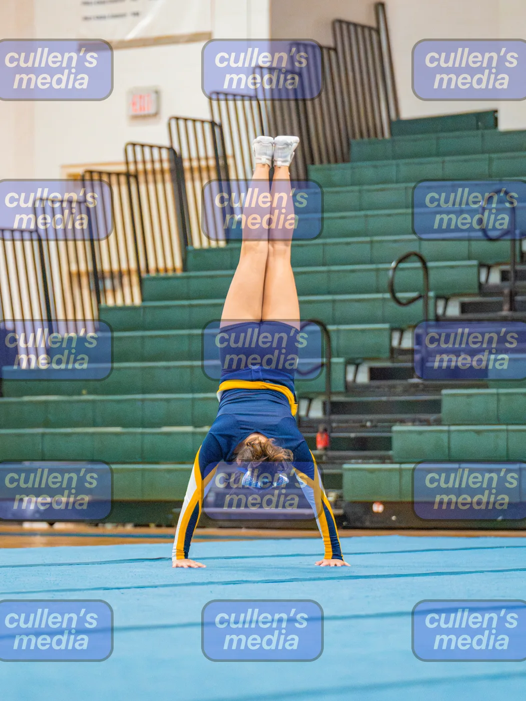 Beach District Cheer Comp photo 16