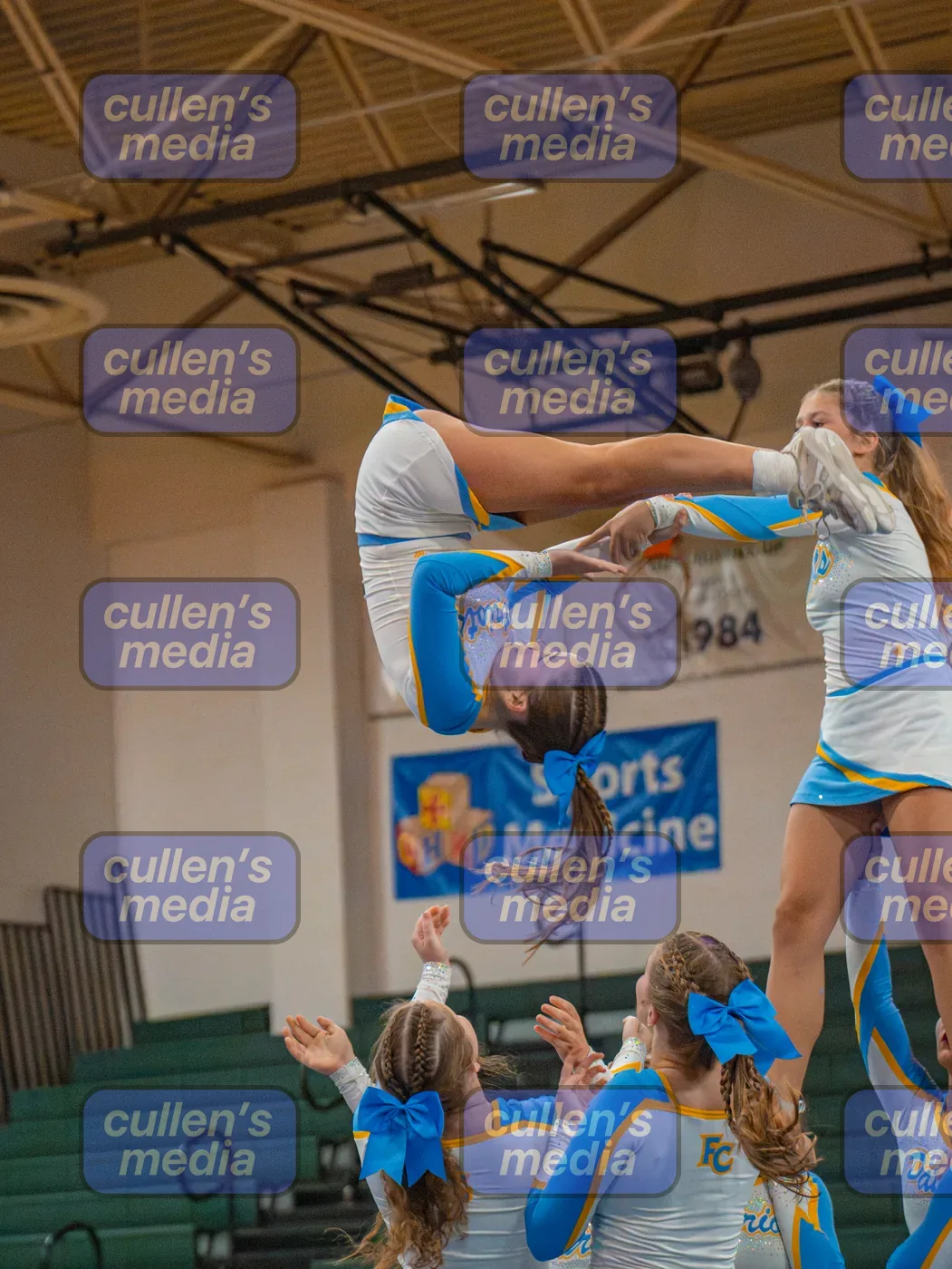 Beach District Cheer Comp photo 22
