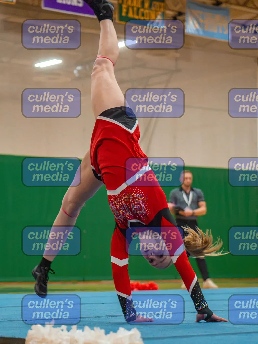Beach District Cheer Comp photo 19