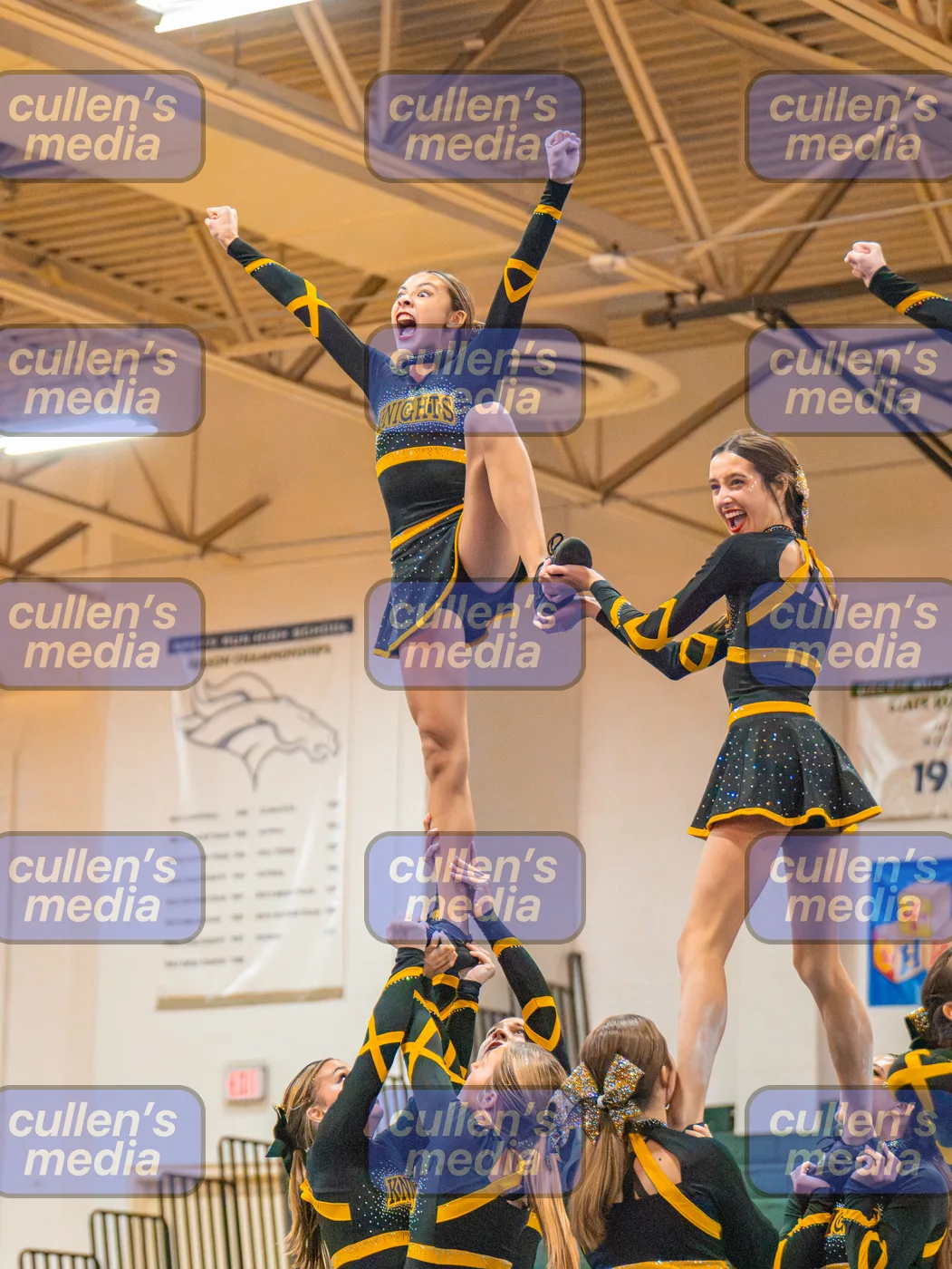 Beach District Cheer Comp photo 36