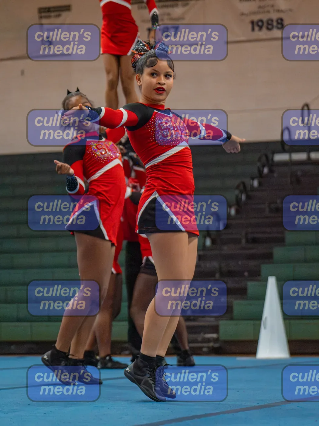 Beach District Cheer Comp photo 21